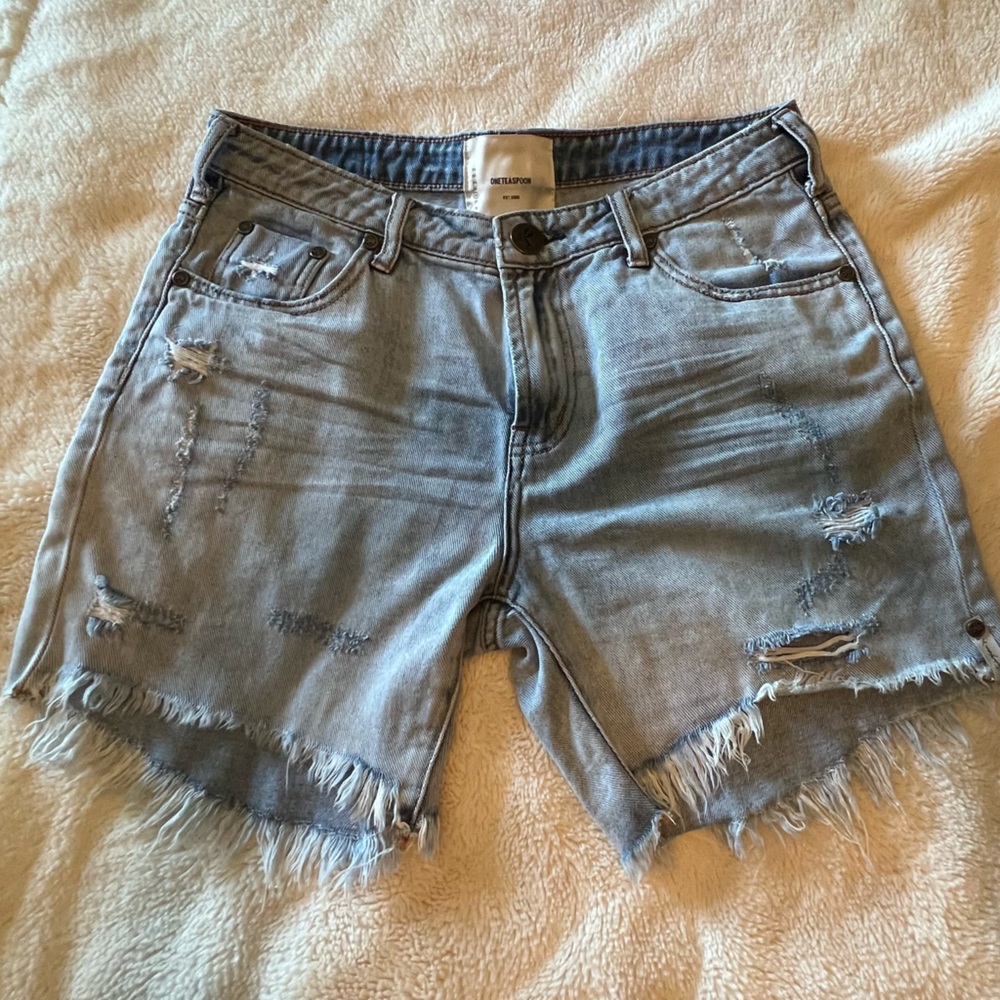 One Teaspoon Stevie Jean Shorts Size 26 | Distressed Bermuda Cutoff